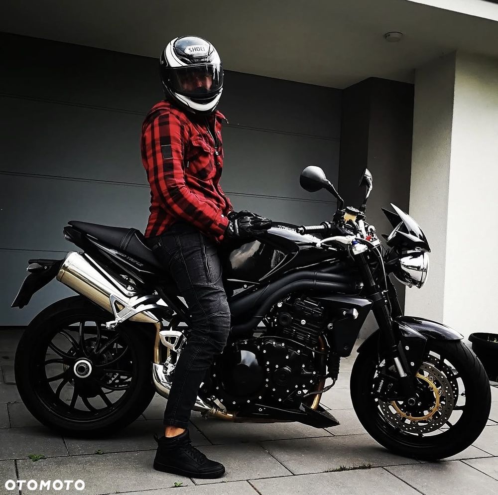 Triumph Speed Triple - 1