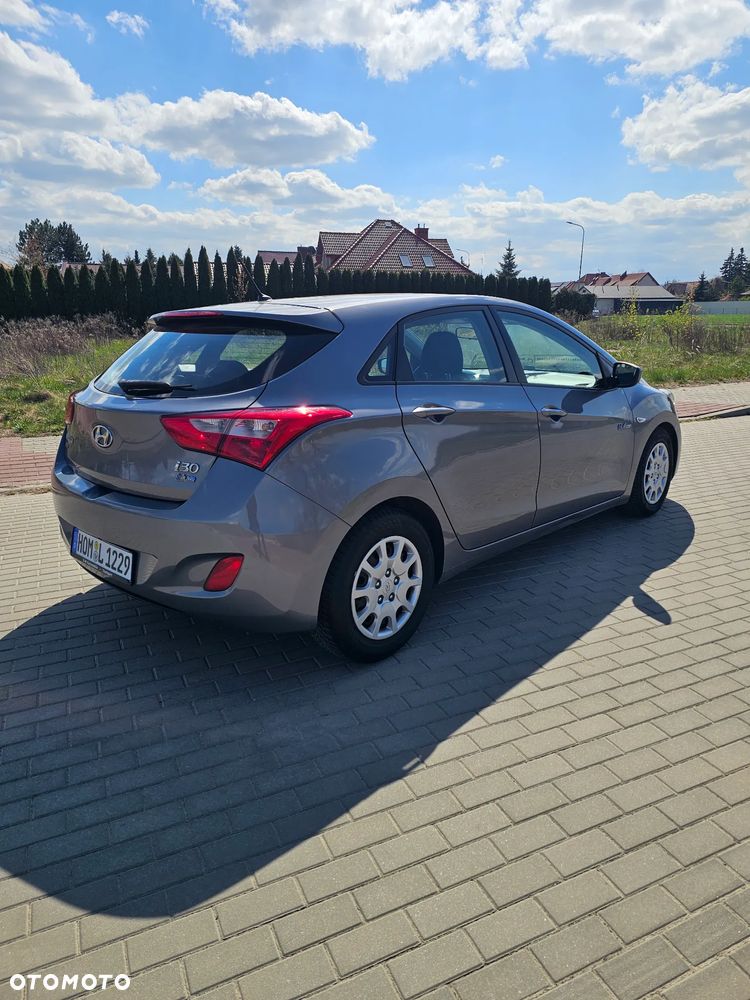 Hyundai i30 1.6 CRDI Trend - 8