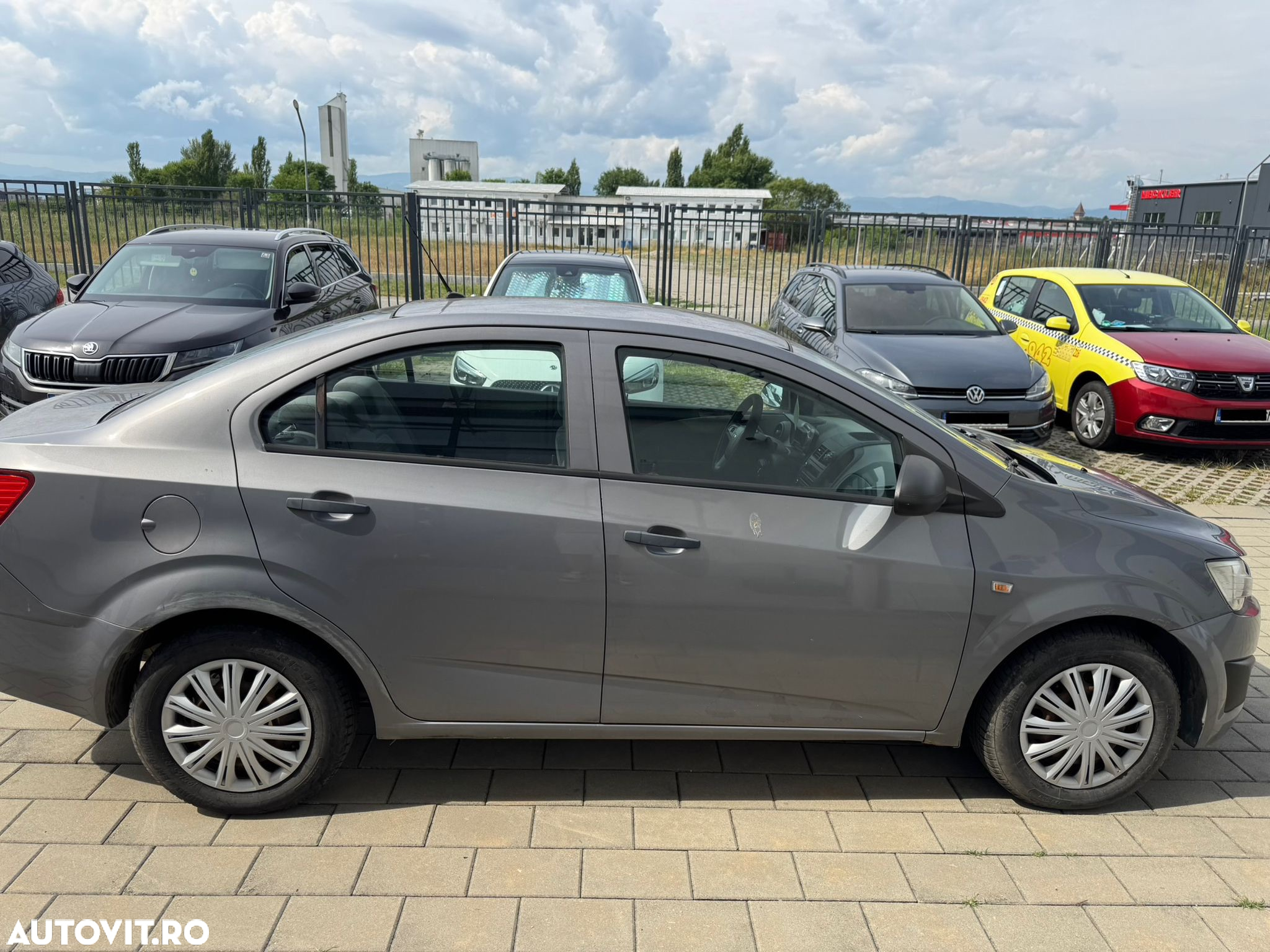 Chevrolet Aveo 1.2 DOHC 86 CP MT5 LS - 8