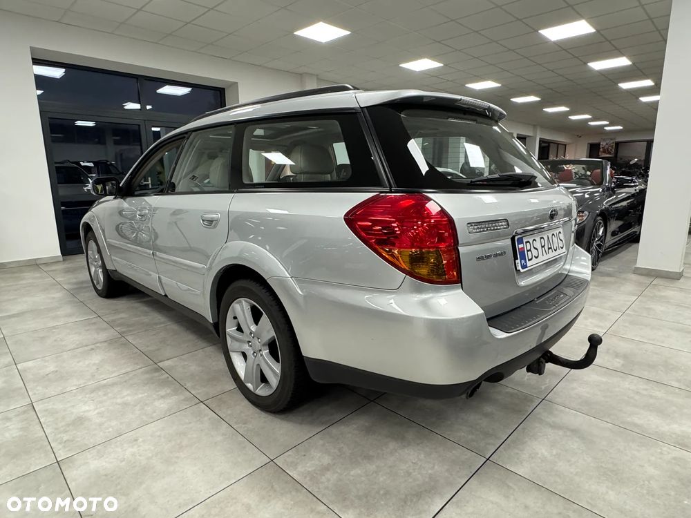 Subaru Outback 3.0R Automatik Exclusive - 23