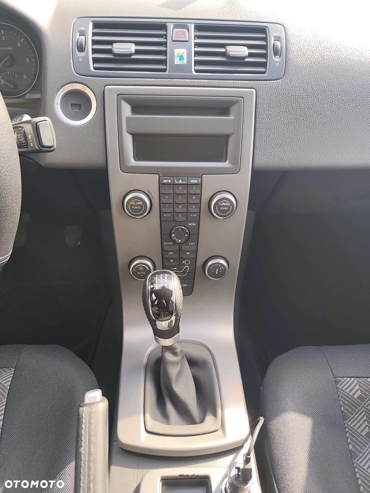 Volvo V50 1.6D - 17