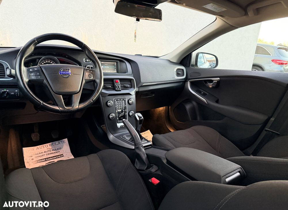 Volvo V40 D2 Kinetic - 18