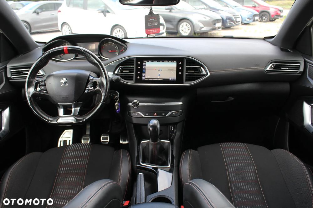 Peugeot 308 - 17