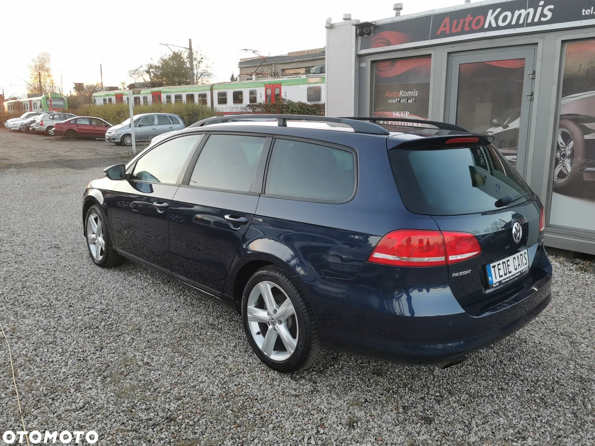 Volkswagen Passat - 3