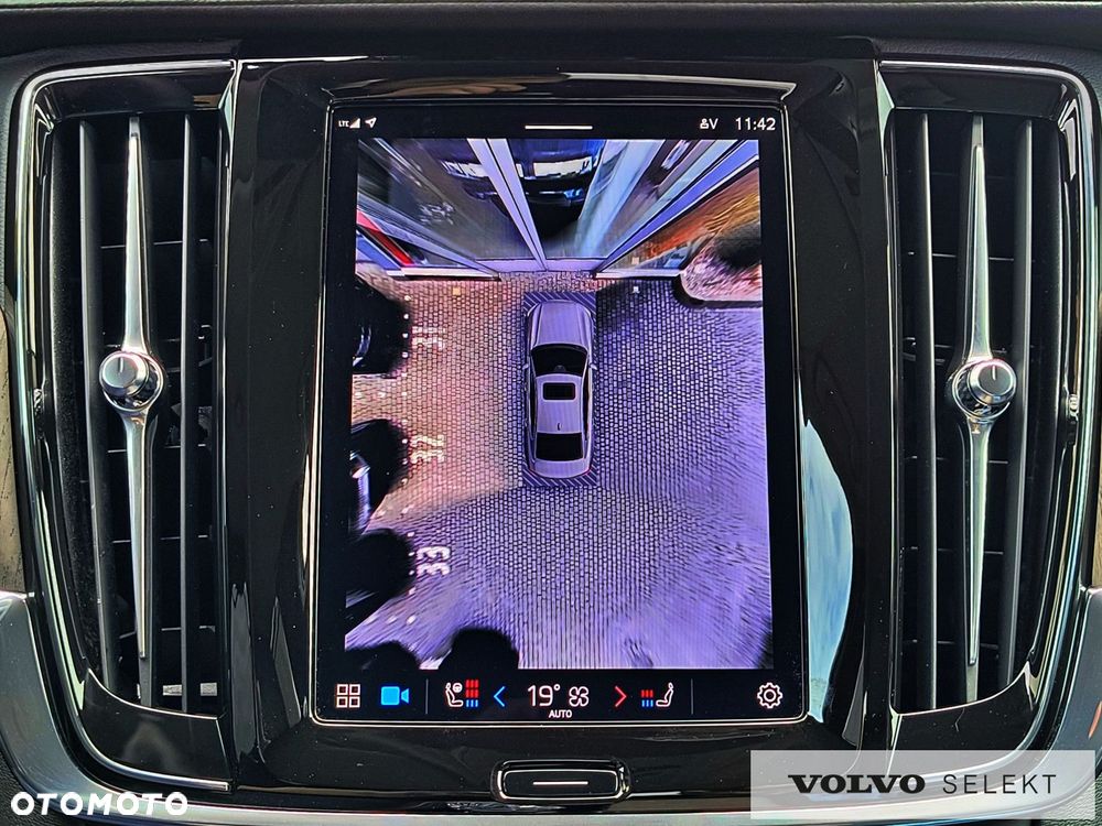 Volvo S90 - 27