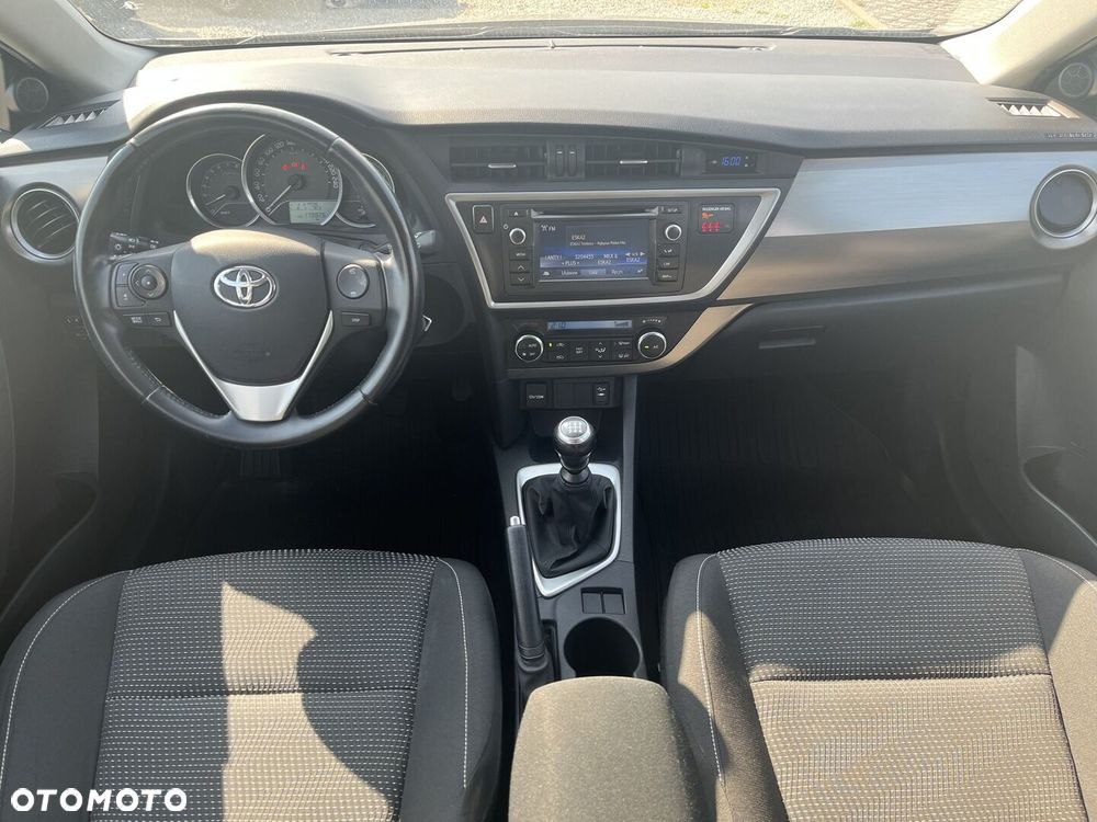 Toyota Auris 1.33 VVT-i Active - 11