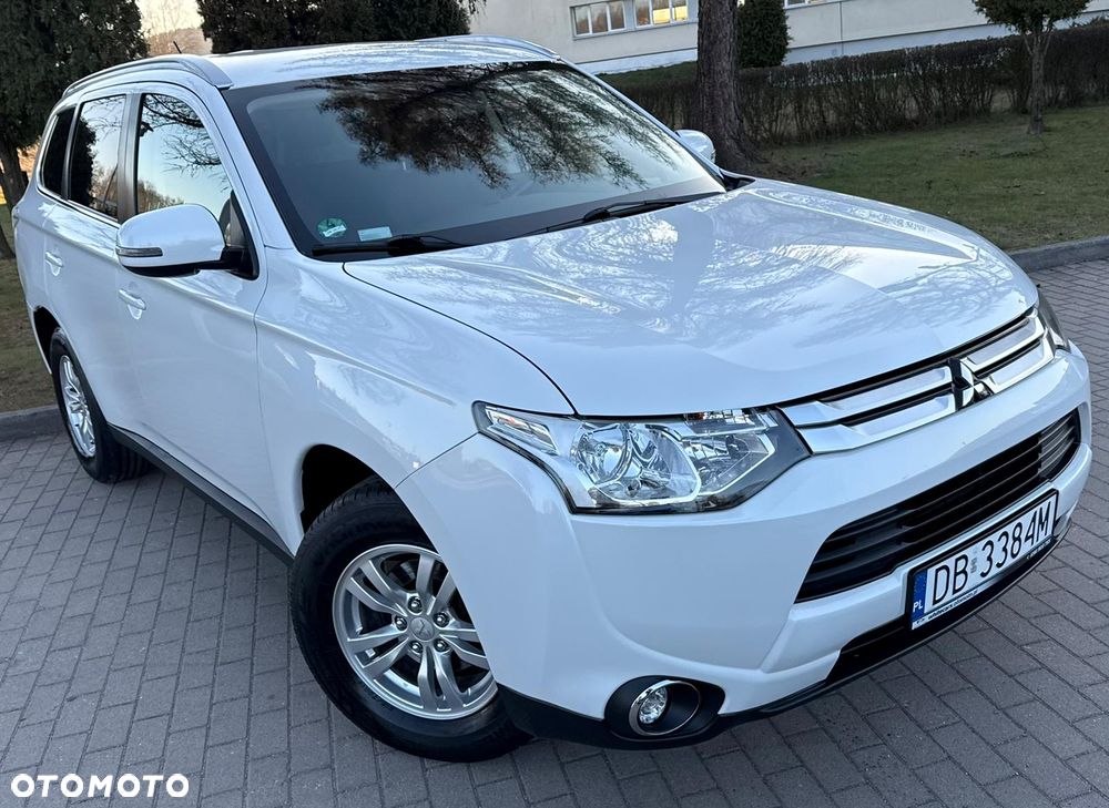Mitsubishi Outlander 2.0 2WD Invite - 9