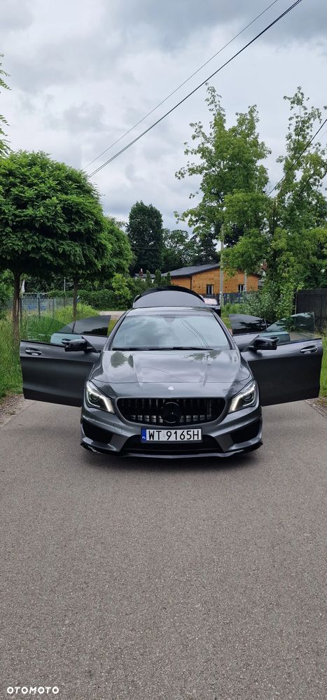 Mercedes-Benz CLA 200 AMG Line - 21