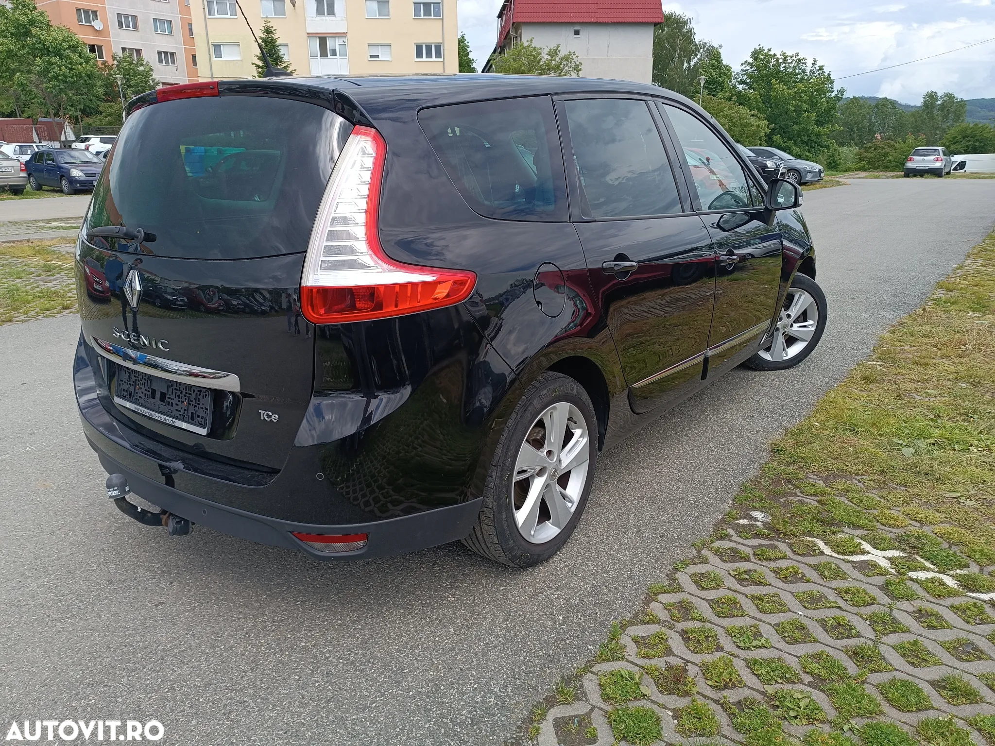 Renault Scenic ENERGY TCe 115 LIFE - 3