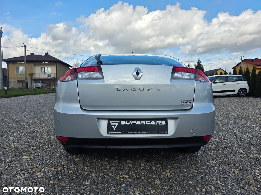 Renault Laguna 1.6 16V 110 Expression - 32