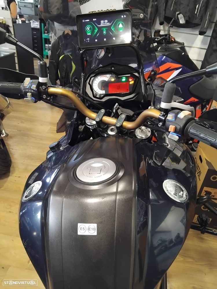 Benelli TRK 502 - 9