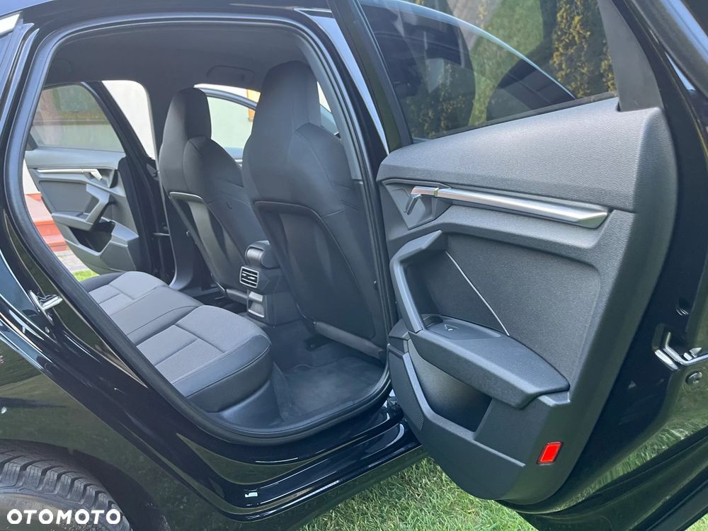 Audi A3 Limousine 35 TFSI Sport S tronic - 8