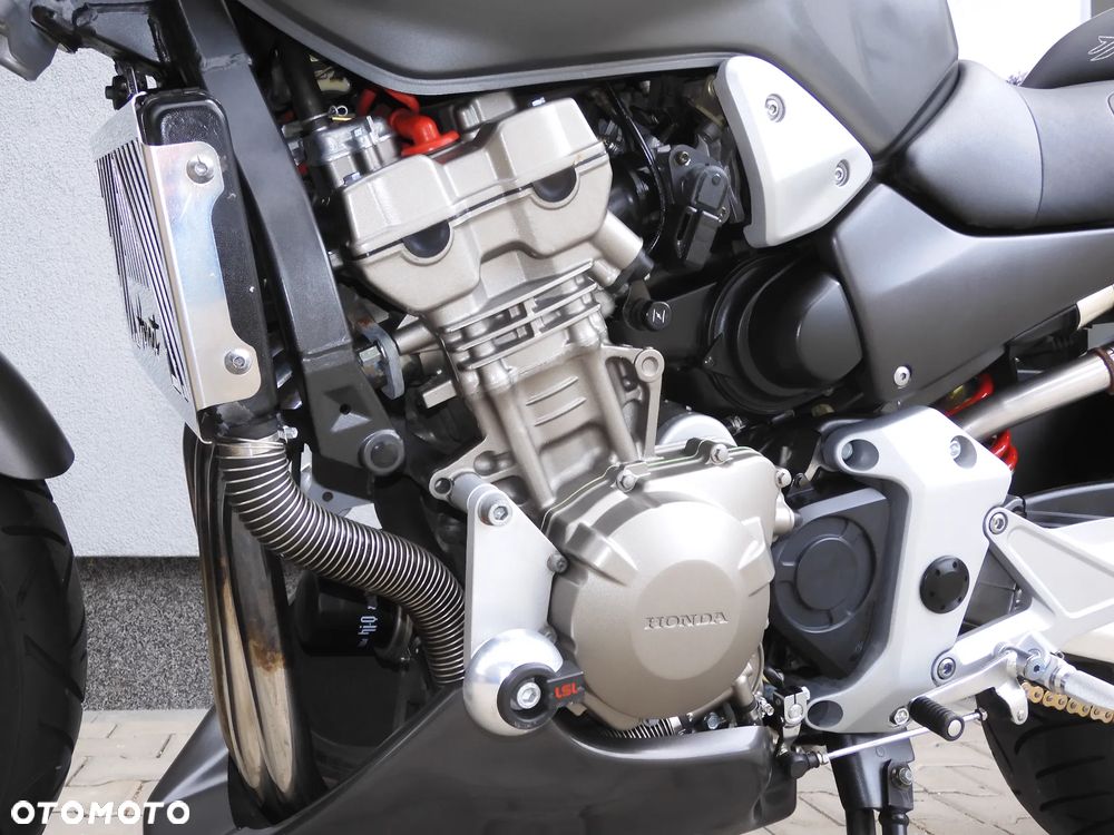 Honda Hornet - 27