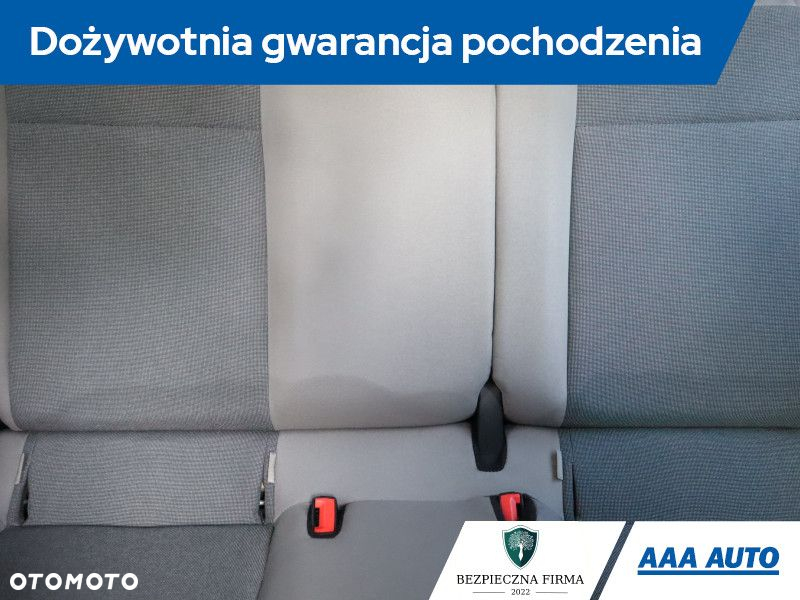 Volkswagen up! - 11