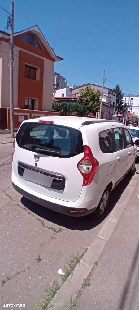 Dacia Lodgy 1.6 102 CP Laureate - 6