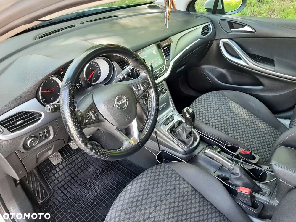 Opel Astra 1.6 CDTI Dynamic - 18