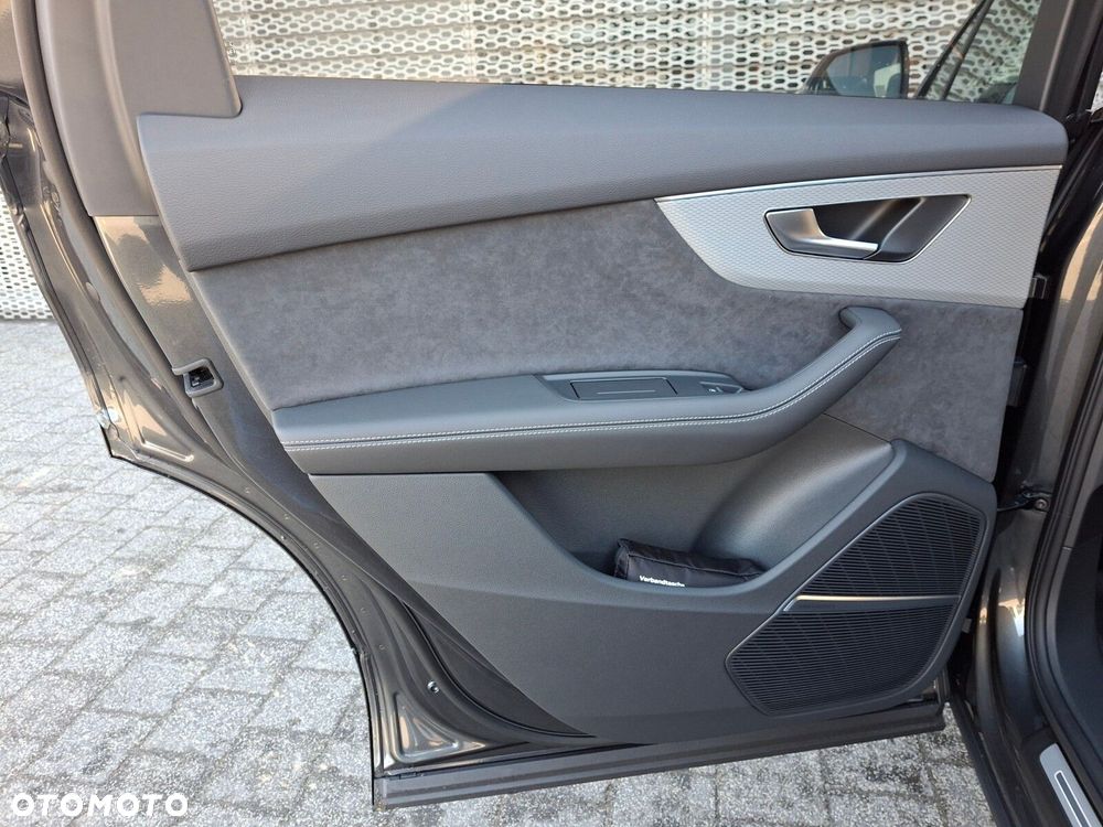 Audi Q7 - 13