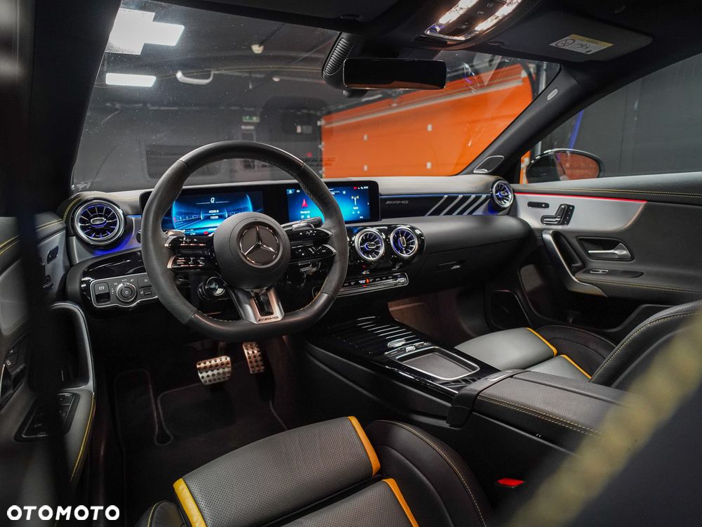 Mercedes-Benz CLA AMG 45 S 4-Matic+ 8G-DCT - 39