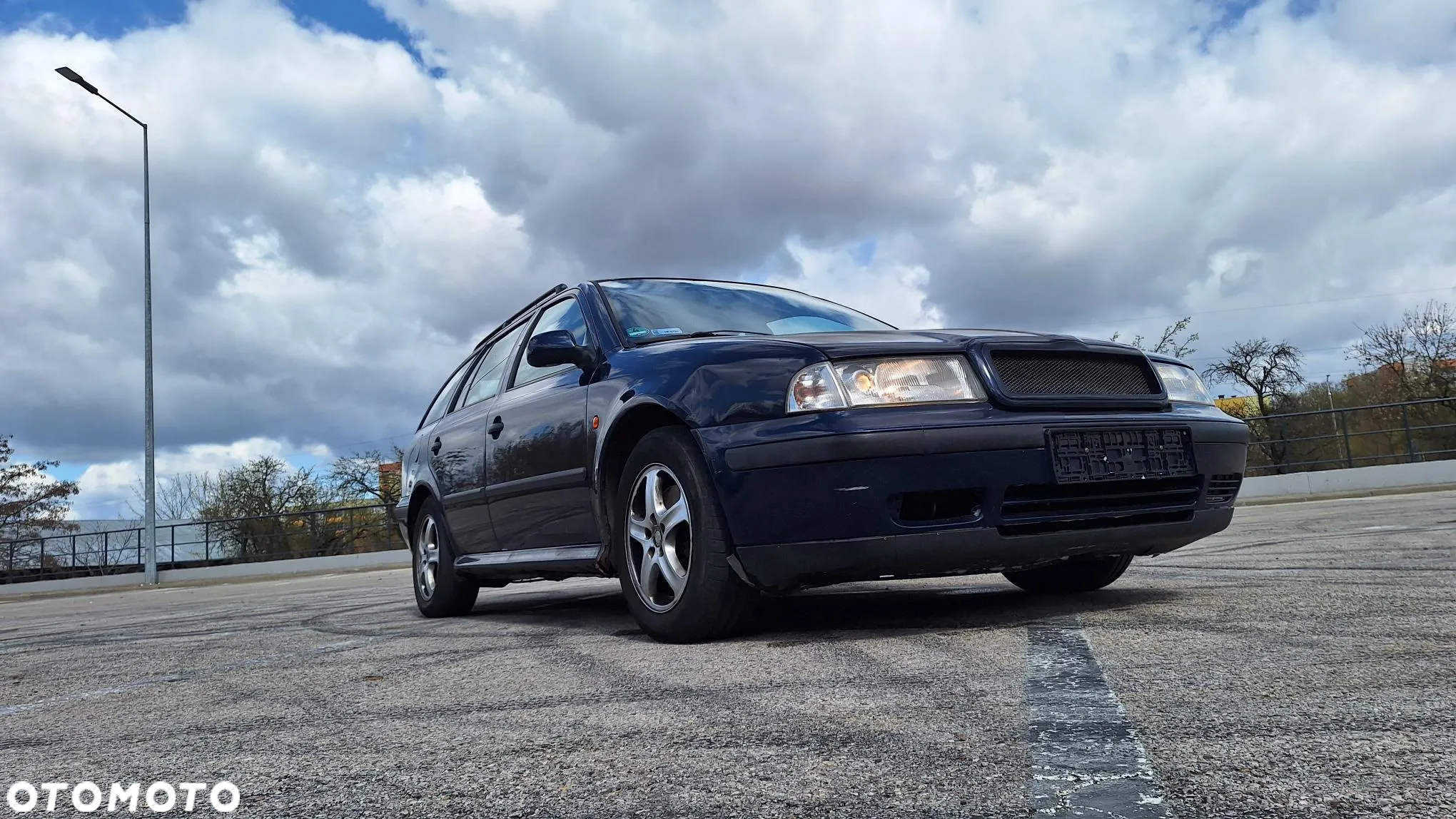 Skoda Octavia 1.8T Elegance - 4