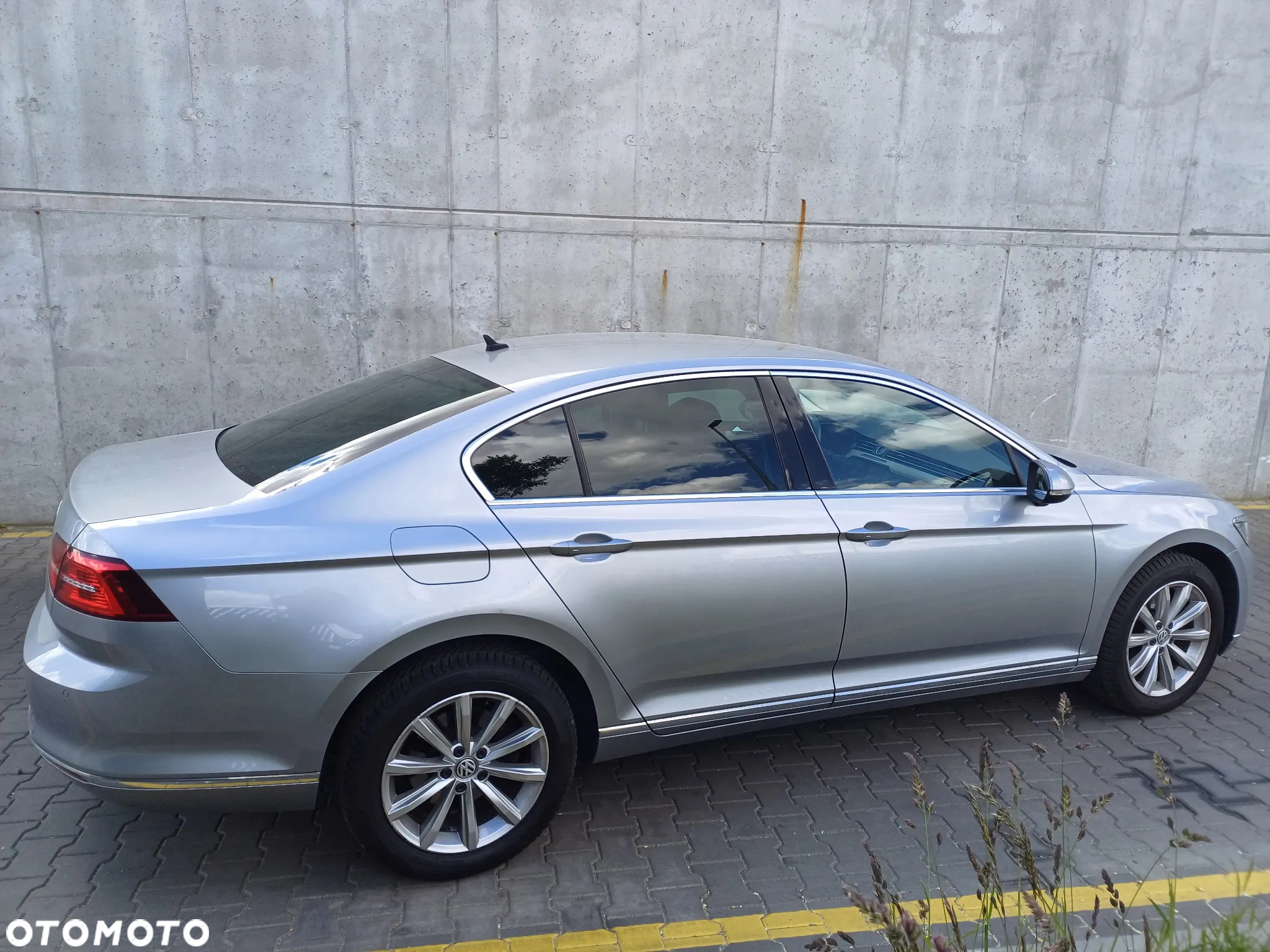 Volkswagen Passat 2.0 TDI BMT Highline DSG - 5