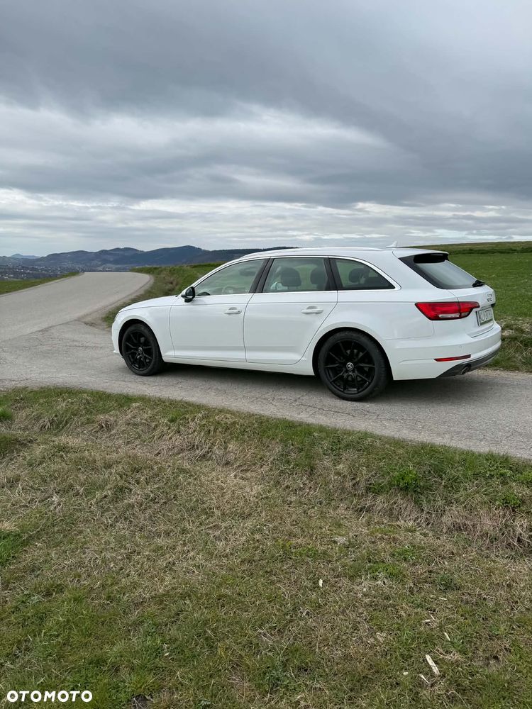 Audi A4 Avant 2.0 TDI S tronic - 8