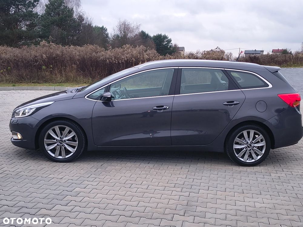 Kia Ceed 1.6 CRDi 128 Platinum Edition - 6