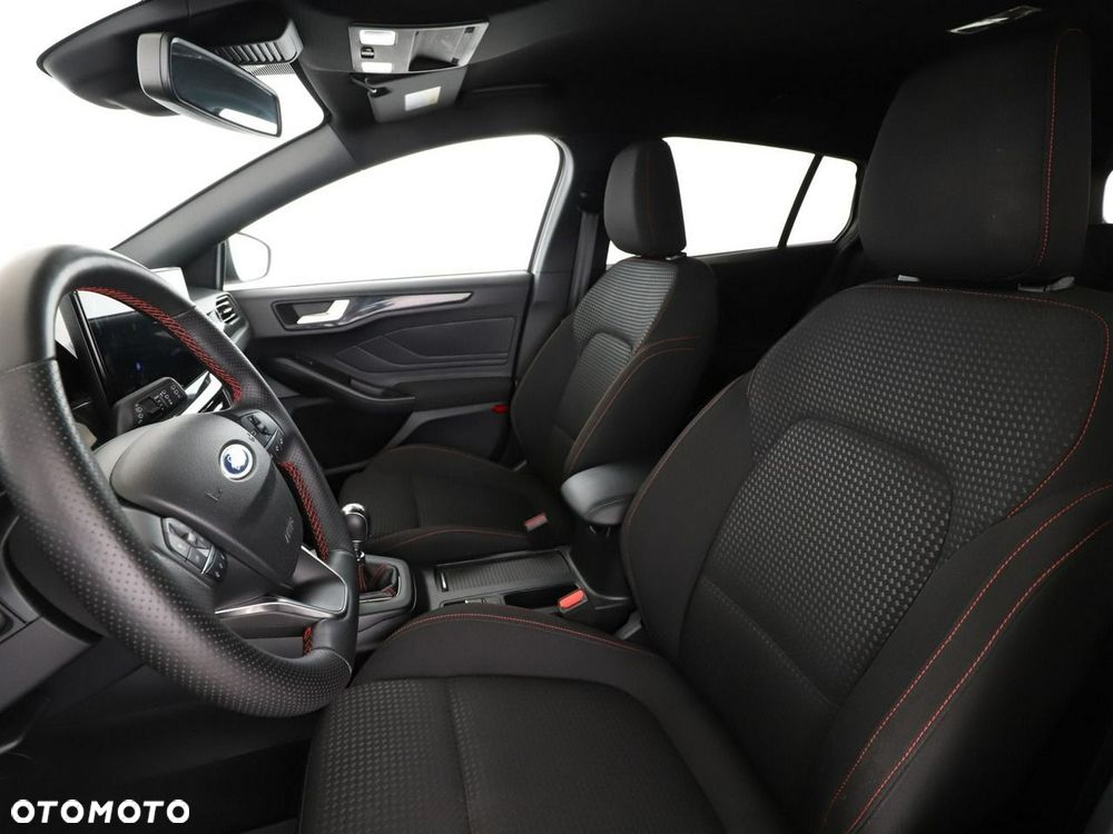 Ford Focus 1.0 EcoBoost Hybrid ST-LINE - 14