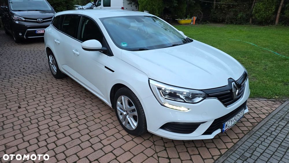 Renault Megane ENERGY TCe 100 PLAY - 12