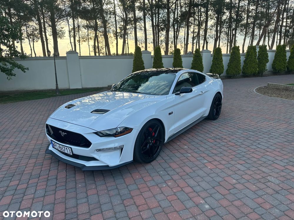 Ford Mustang - 2