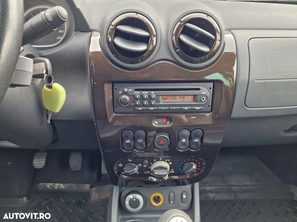 Dacia Duster 1.5 dCi 4x4 Prestige - 5