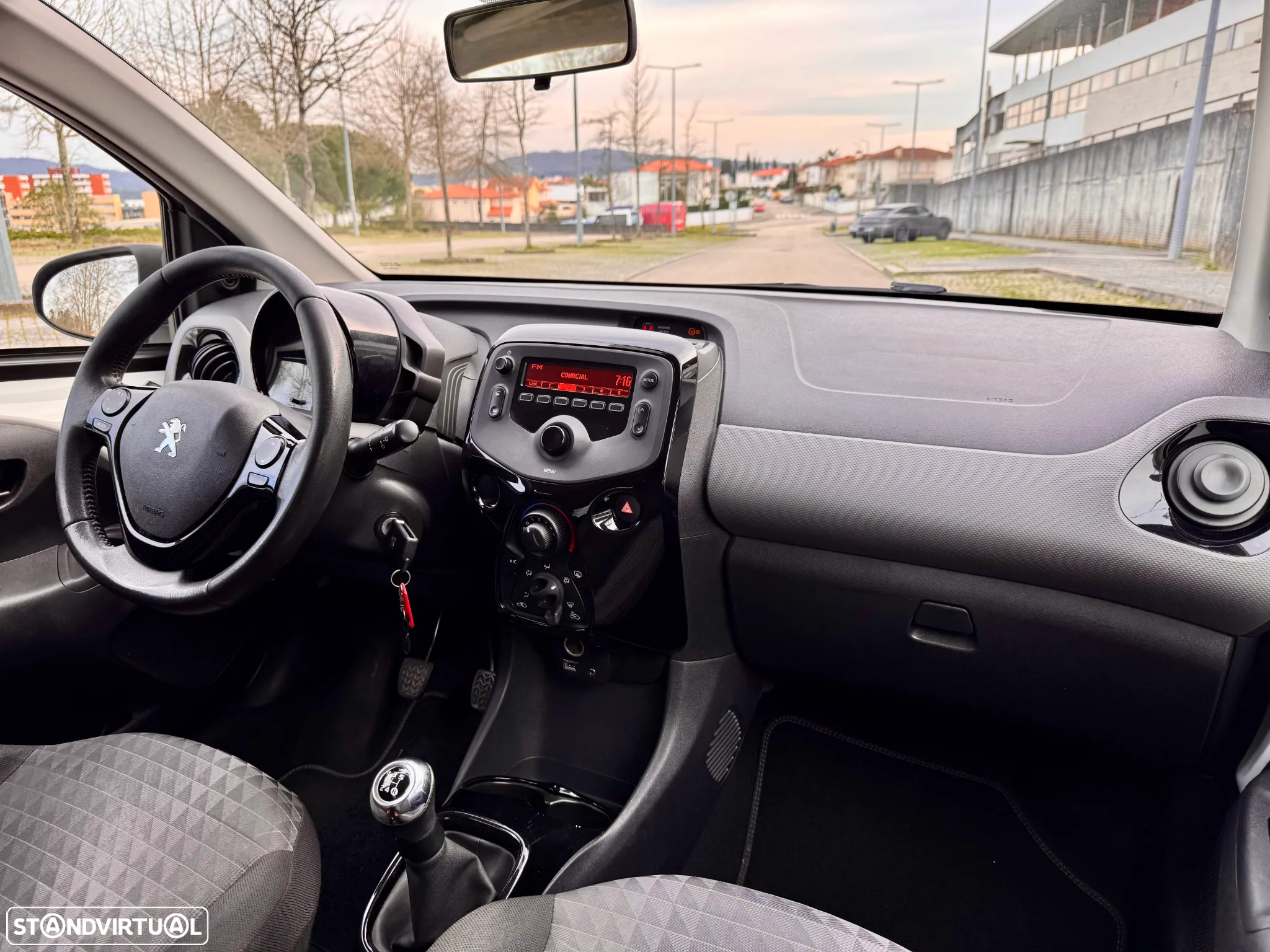 Peugeot 108 1.0 VTi Style - 11