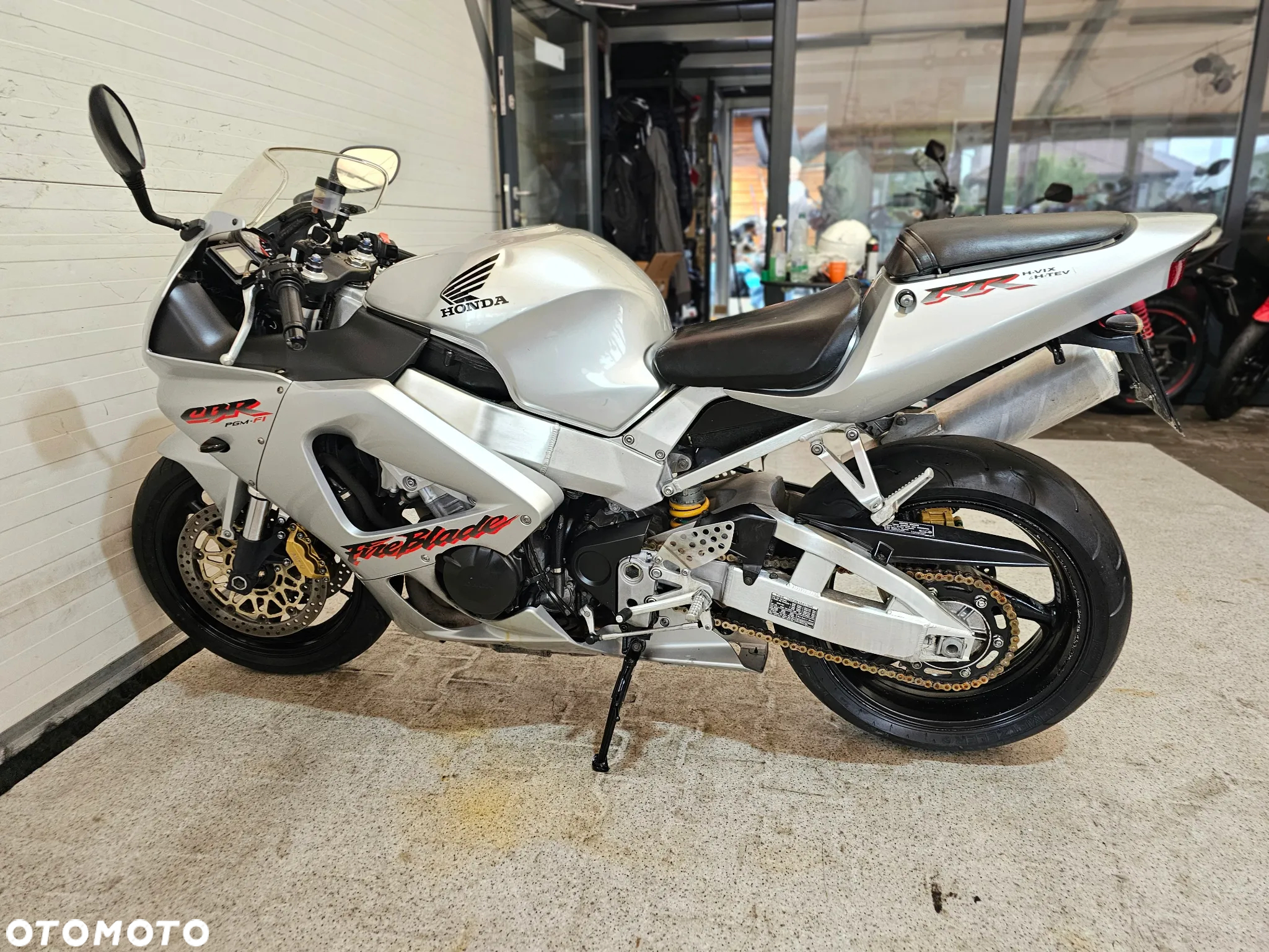 Honda CBR - 22