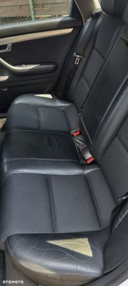 Audi A4 Avant - 32