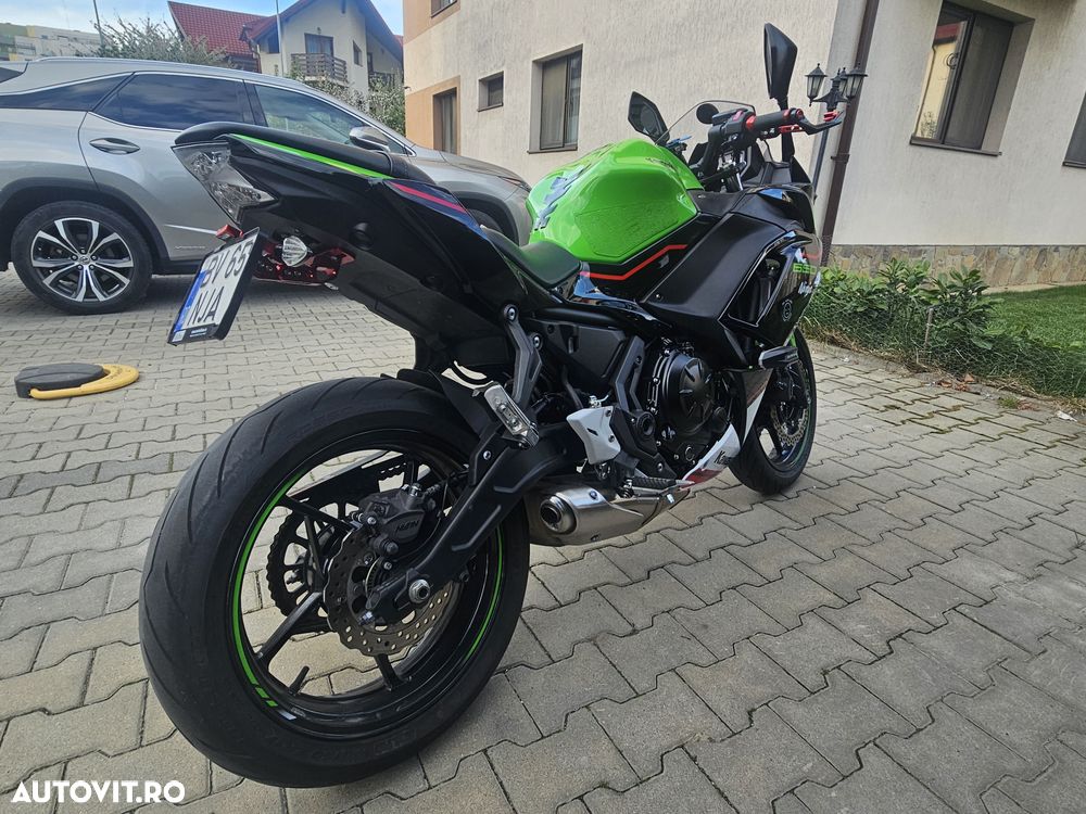 Kawasaki Ninja 650 KRT - 9