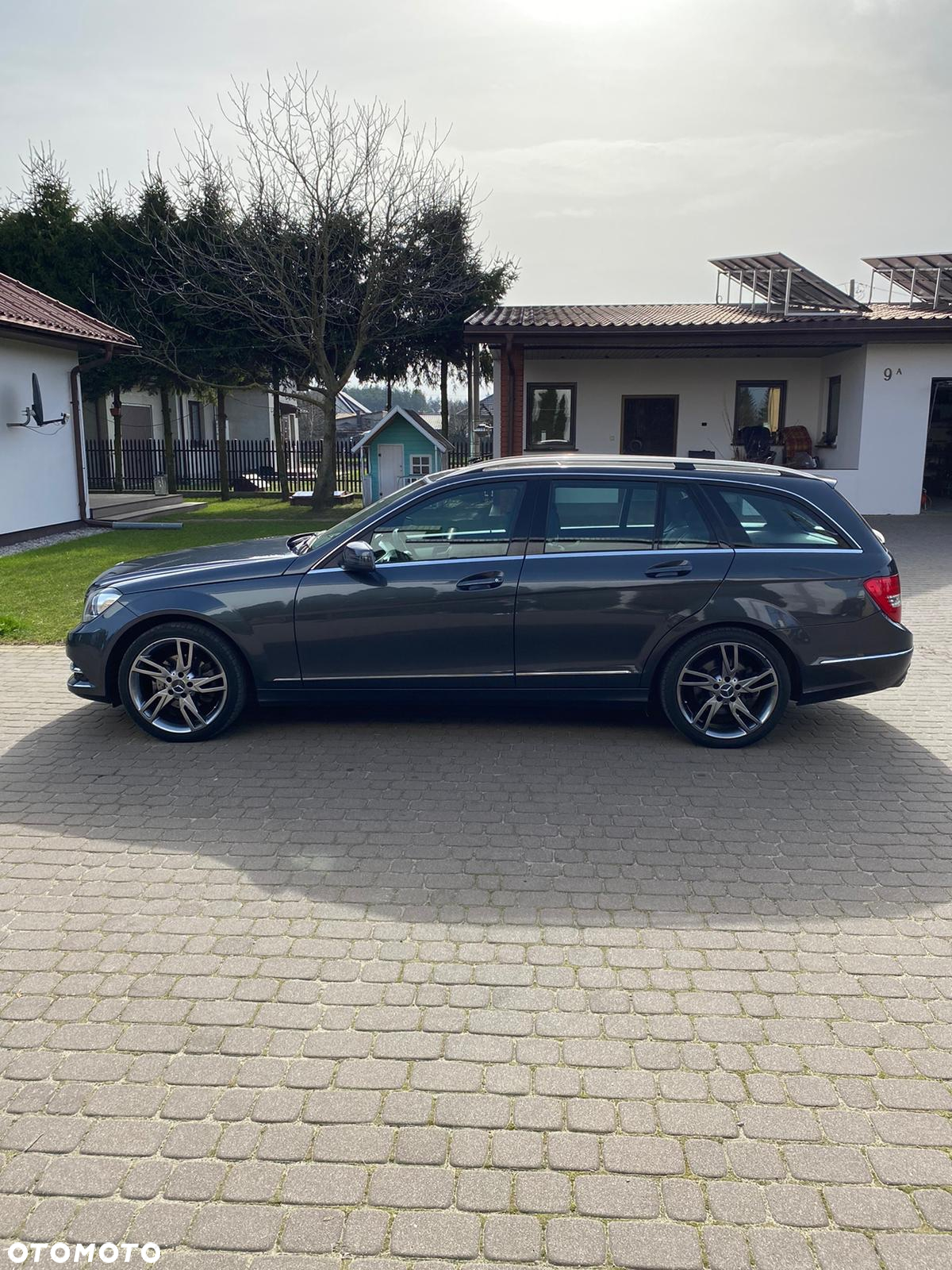 Mercedes-Benz Klasa C 200 T (BlueEFFICIENCY) 7G-TRONIC - 11