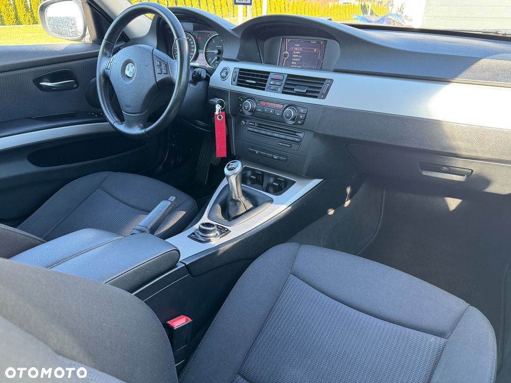 BMW Seria 3 318d DPF Edition Lifestyle - 7