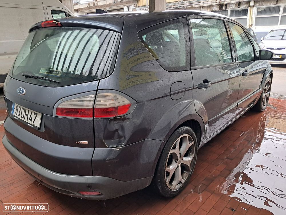 Ford S-Max 1.8 TDCi Titanium 7L - 18