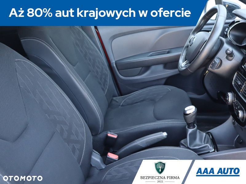 Renault Clio - 11