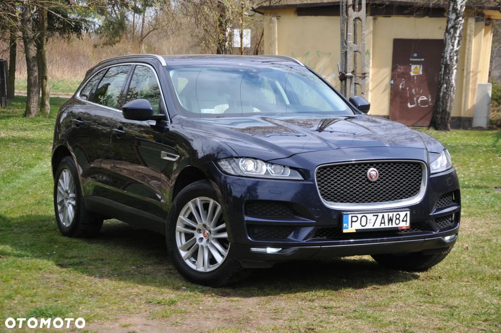 Jaguar F-Pace 2.0 i4D AWD Chequered Flag - 3