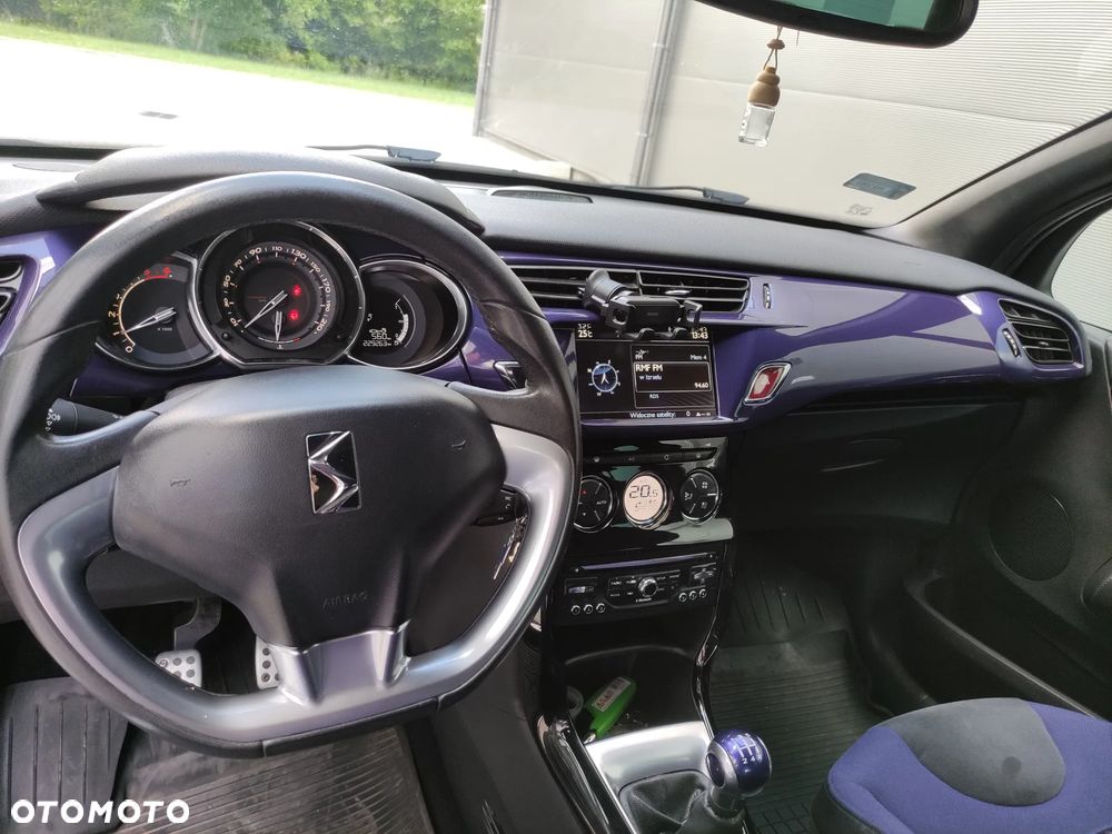 Citroën DS3 1.6 e-HDi SoChic - 18