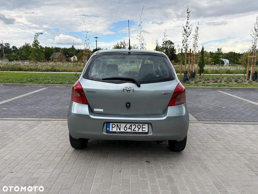 Toyota Yaris 1.3 Luna - 3