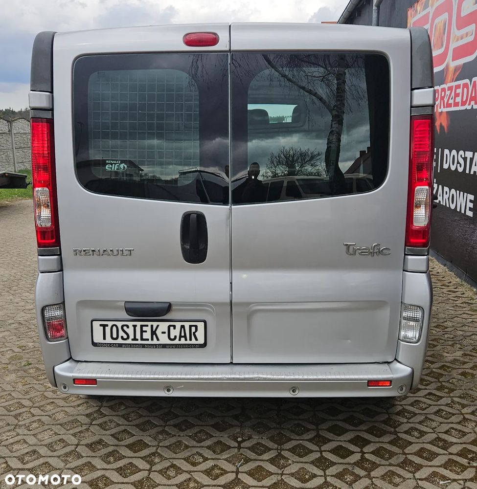 Renault Trafic - 18
