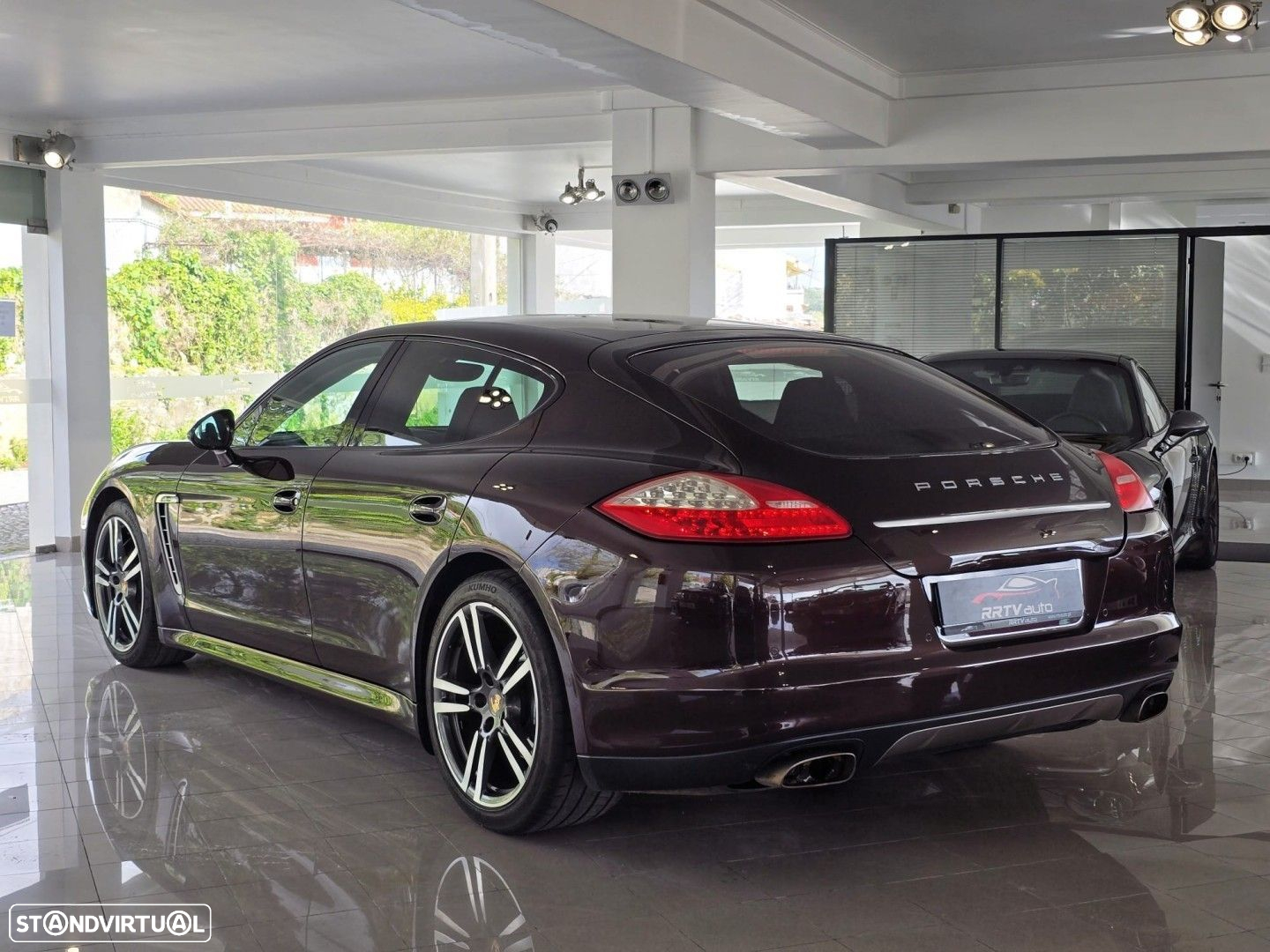 Porsche Panamera Diesel Platinum Edition - 11