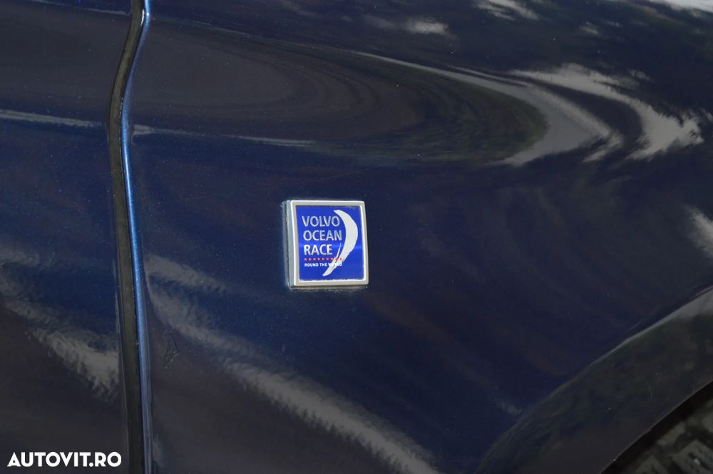 Volvo XC 60 D5 AWD Geartronic Ocean Race - 22