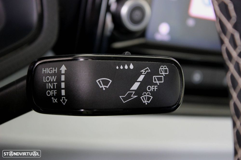 SEAT Arona 1.0 TSI Xperience DSG - 19