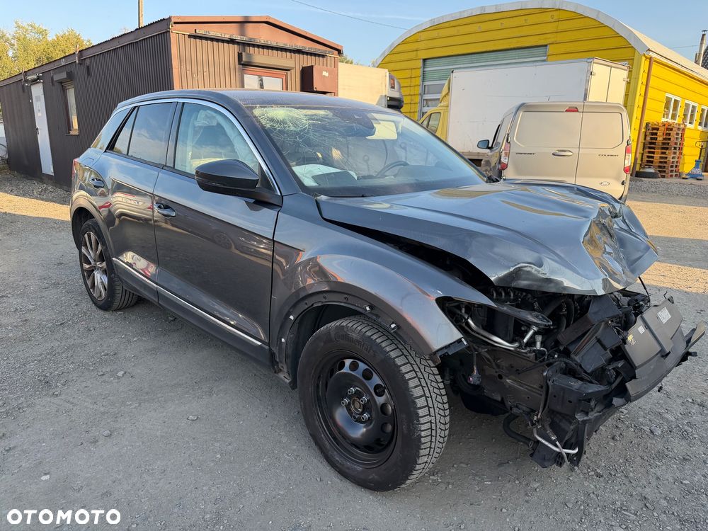Volkswagen T-Roc 2.0 TDI SCR 4MOTION DSG Style - 4
