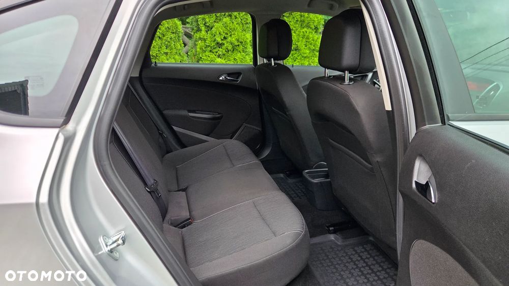 Opel Astra 1.4 T Active EU6 - 14