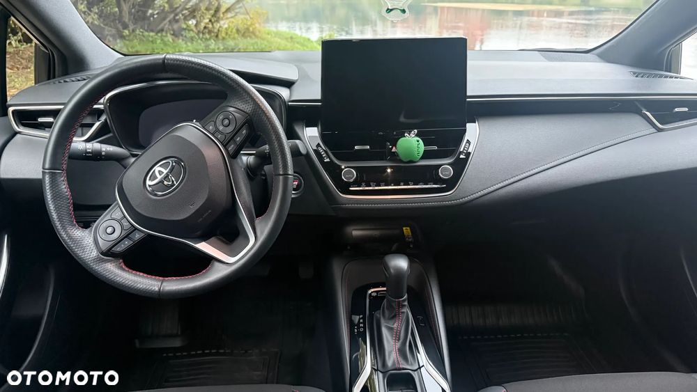Toyota Corolla 2.0 Hybrid GR Sport - 35
