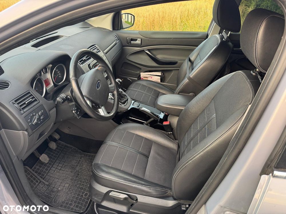 Ford Kuga 2.0 TDCi 4WD Titanium - 8