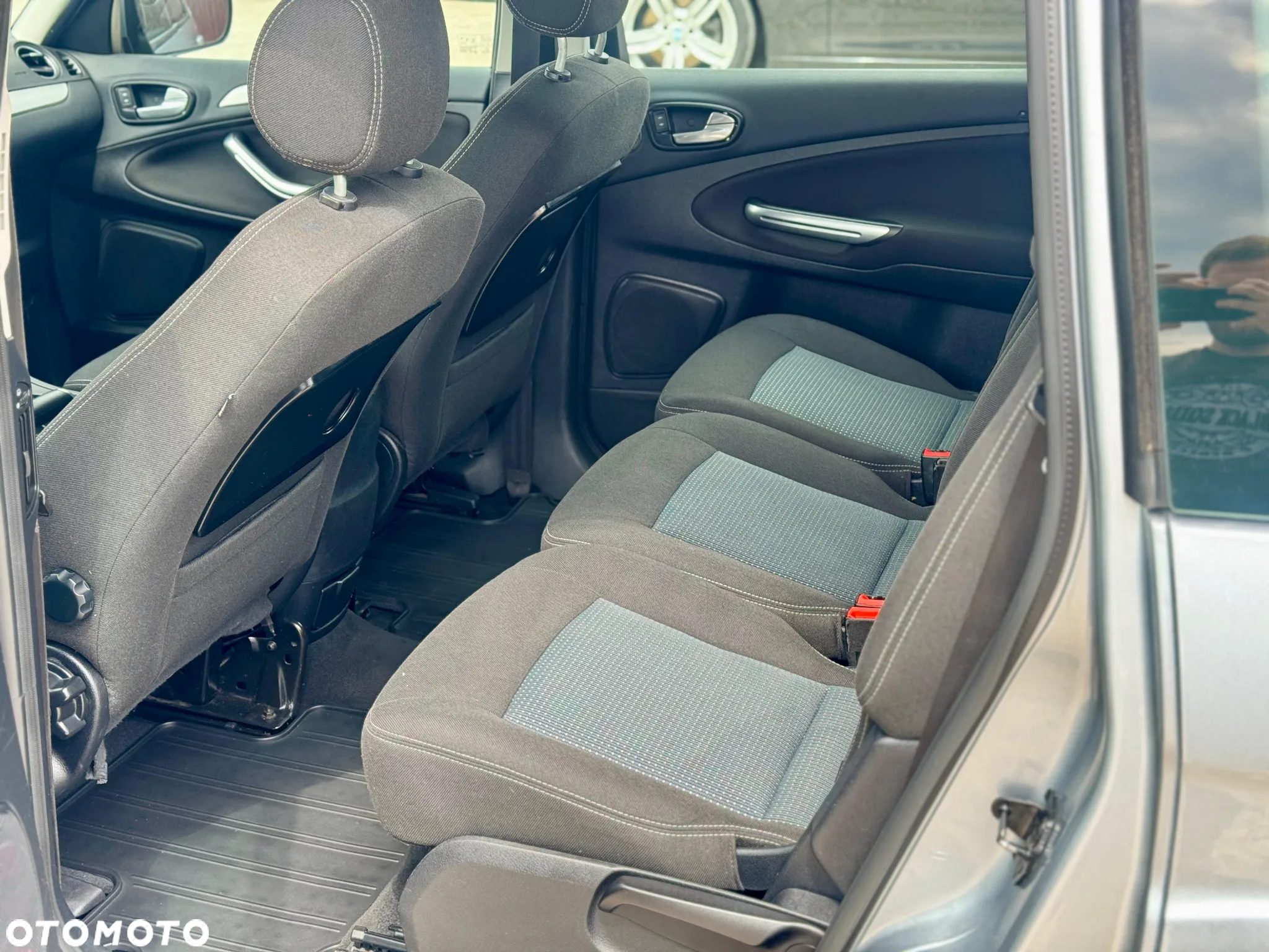 Ford Galaxy 2.0 FF Titanium - 37